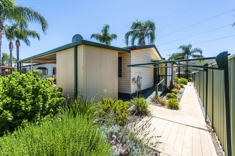 Riverside Gardens Estate - Site 36