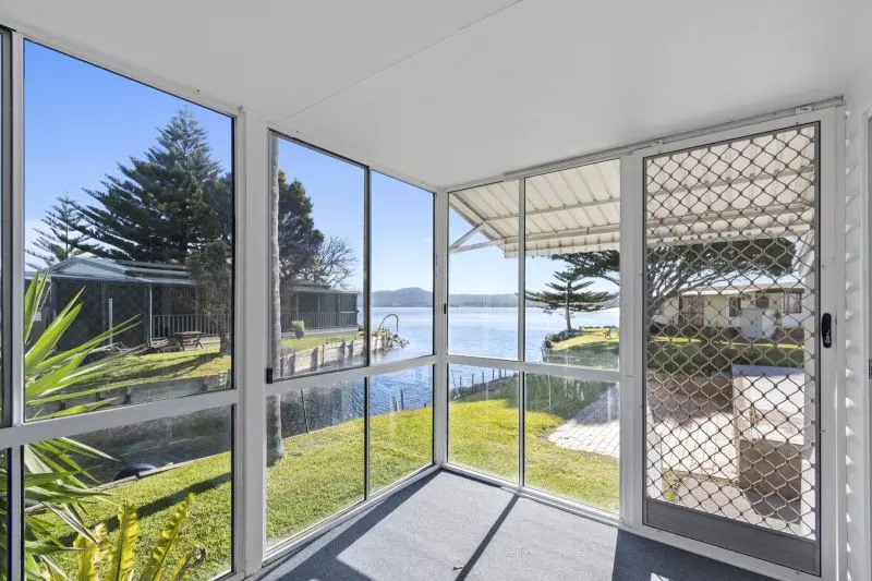 Jettys by the Lake - Site 74