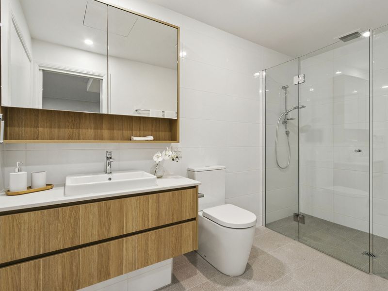 Refurbished Living Spaces and Top Location