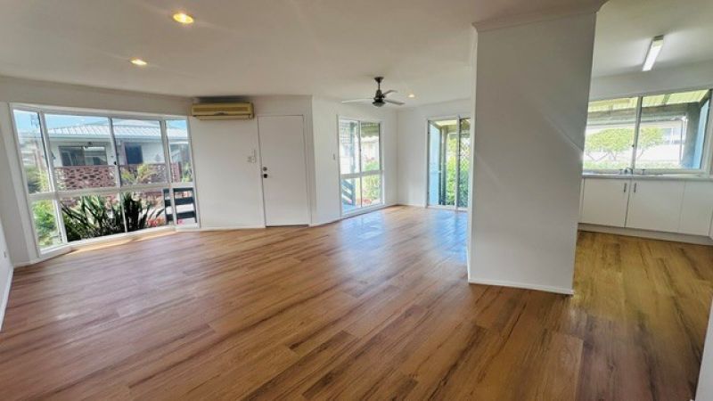 QUIET END OF STREET