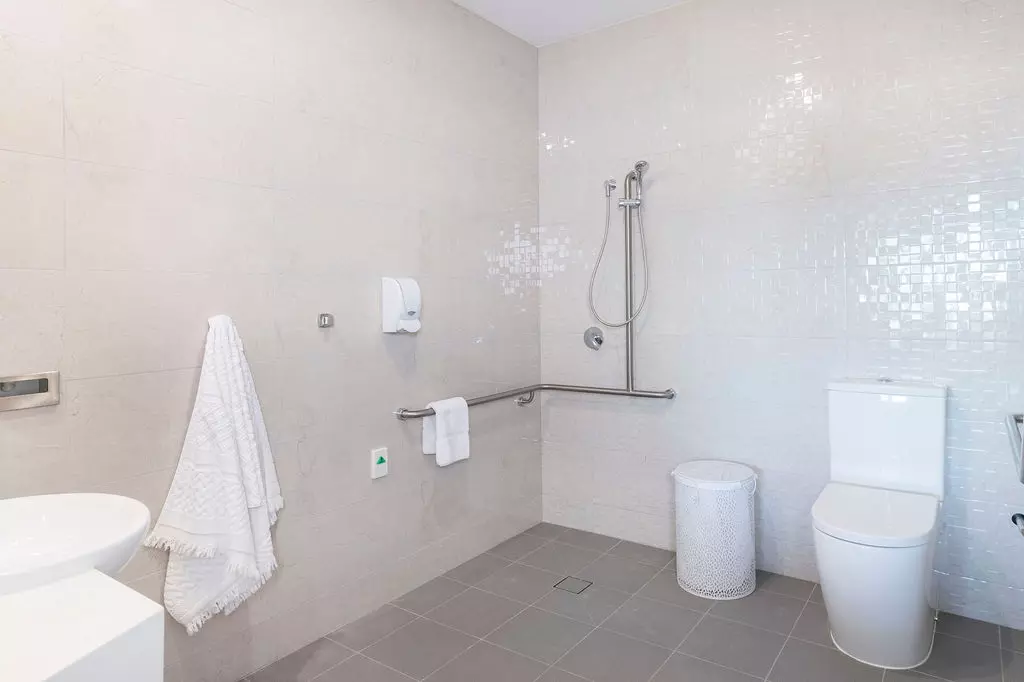 Superior Single Suite with Private Ensuite