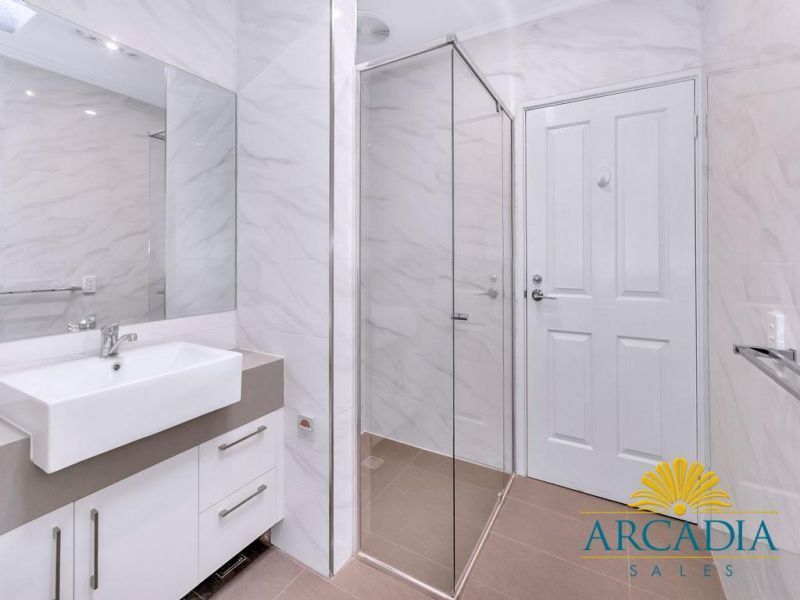 THE BEAUMONT SWANBOURNE - Top Floor 3 Bedroom North Facing Balcony