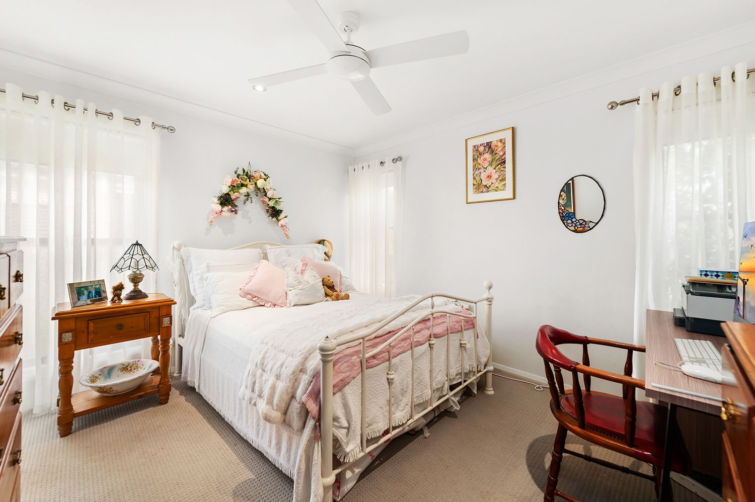 Broadlands Green Point