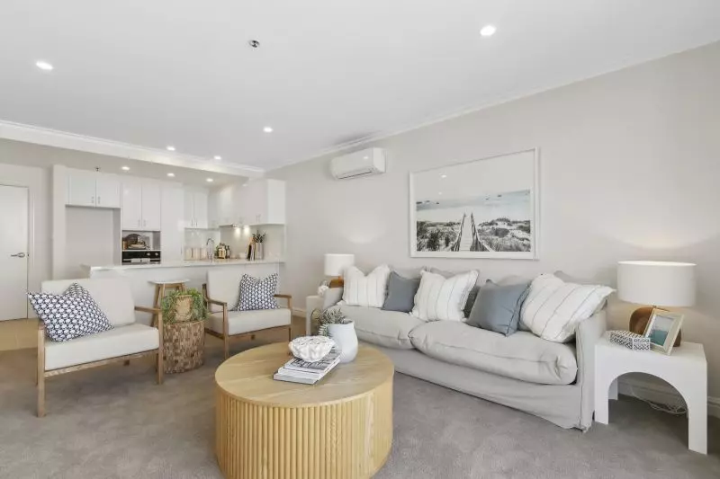 Bright and beautiful two-bedroom apartment with separate dining room