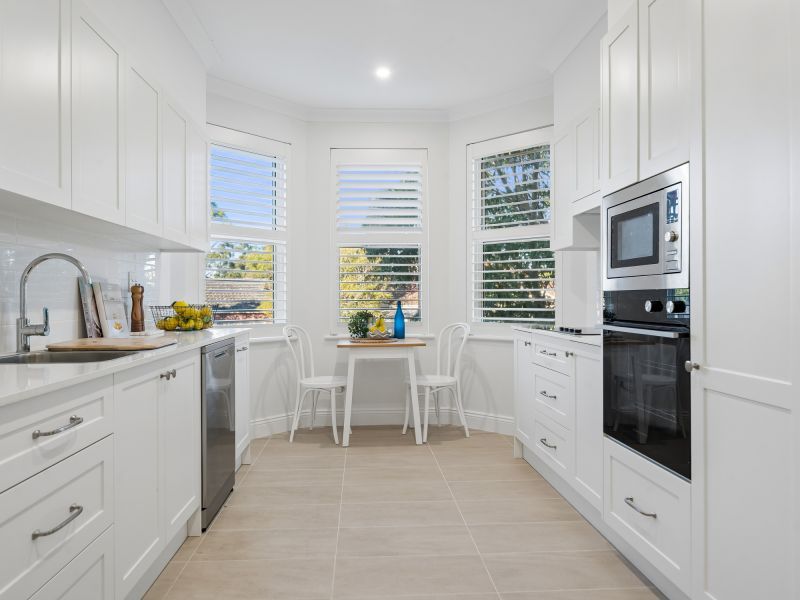 Contemporary three-bedroom apartment in a prime village setting
