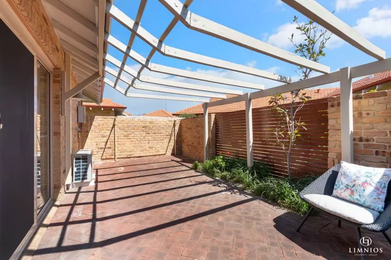 Light, bright 2 Bedroom Villa with Modern Upgrades in a Prime Location!