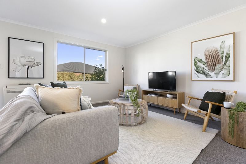 Modern retirement villa in vibrant community