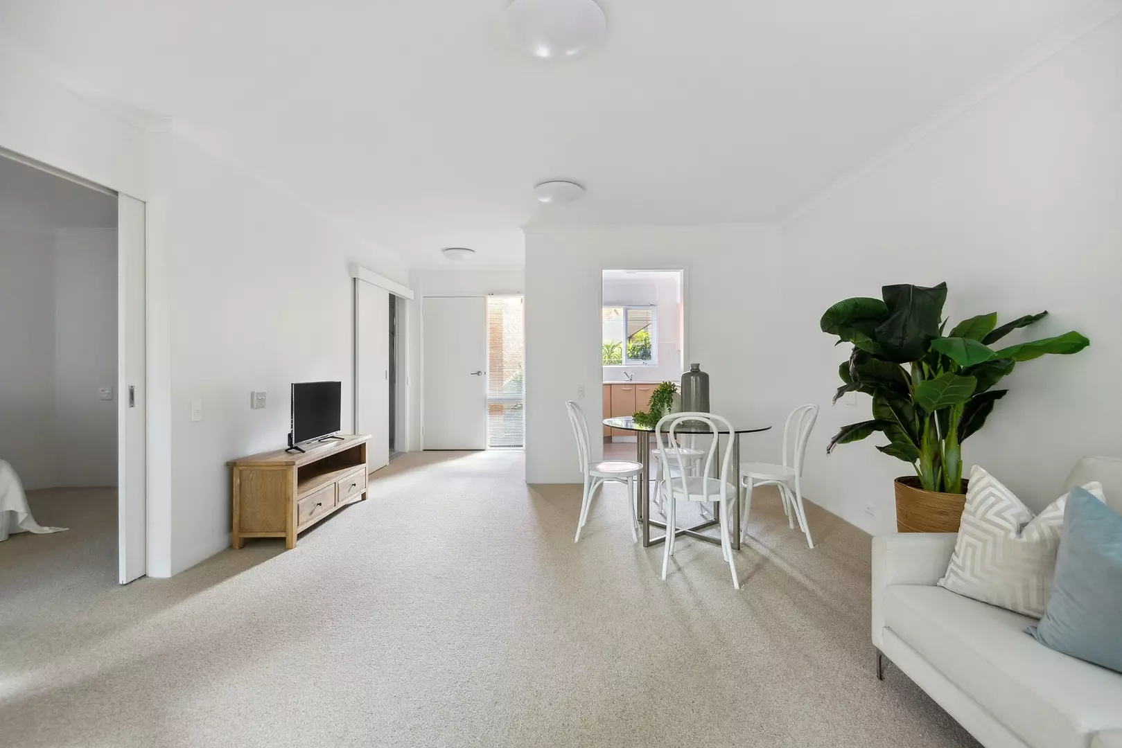 One Bedroom North Facing unit with views