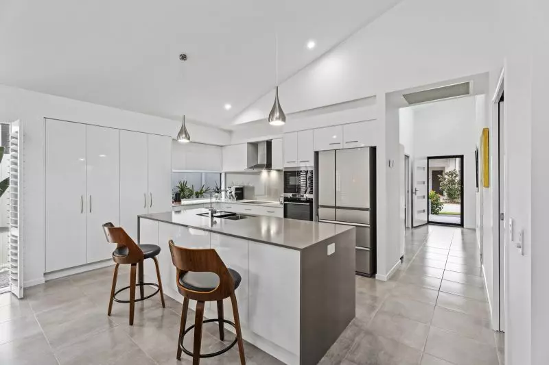 Site 100 - Established Atoll