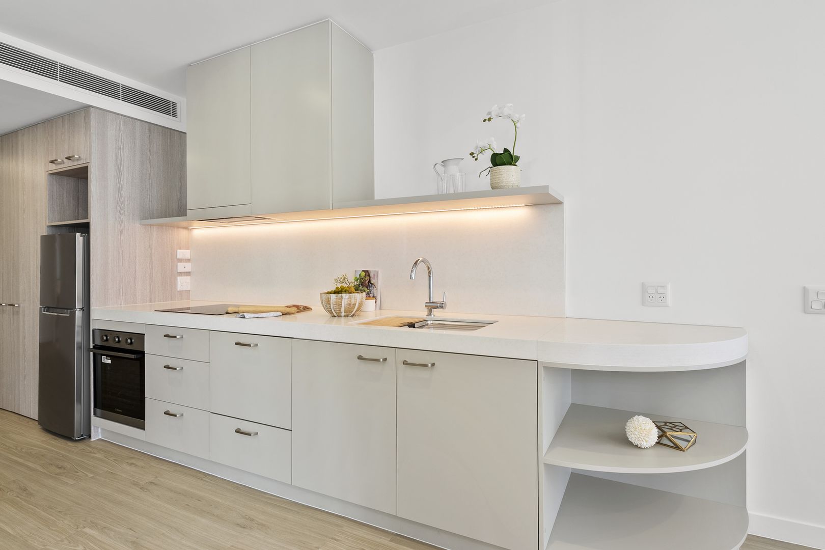 Seamless one bedroom apartment