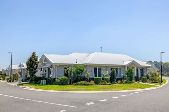 Unique Design - Spacious Luxury Living with Private Bushland Outlook