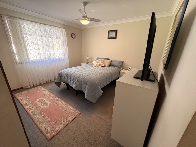Great Position in Charming Community!