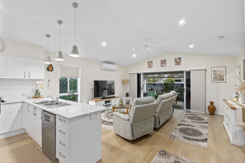 Private Living with Modern Inclusions