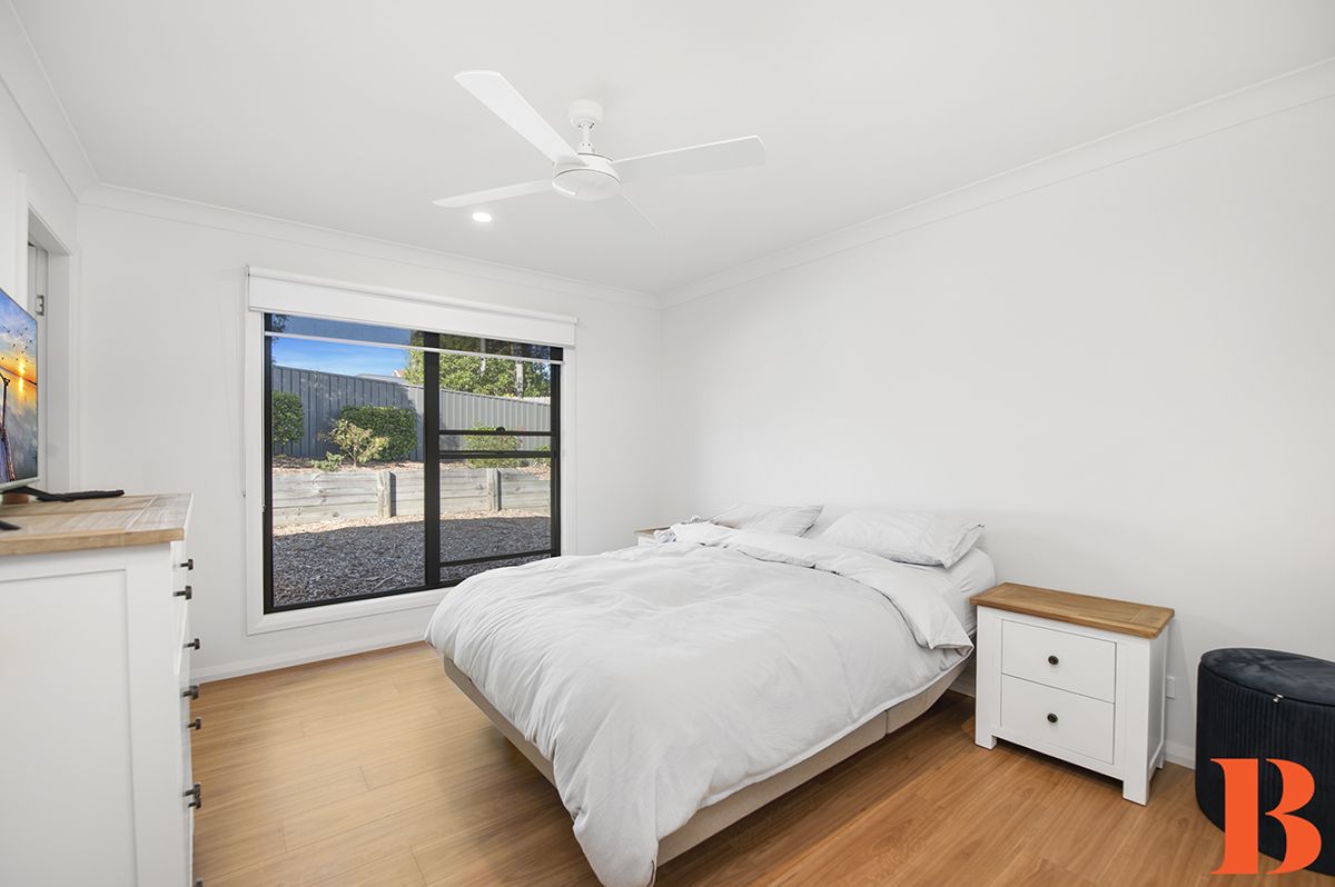 Best Value in this Neighbourhood at Broadlands - Great rear garden and outdoor space - Excellent Presentation