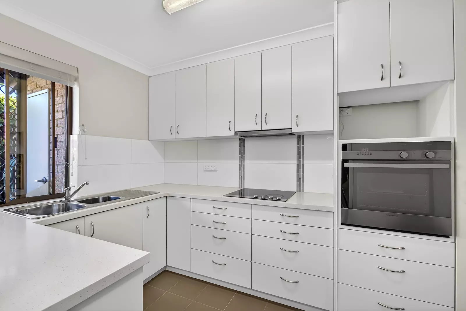 Well appointed villa close to amenities