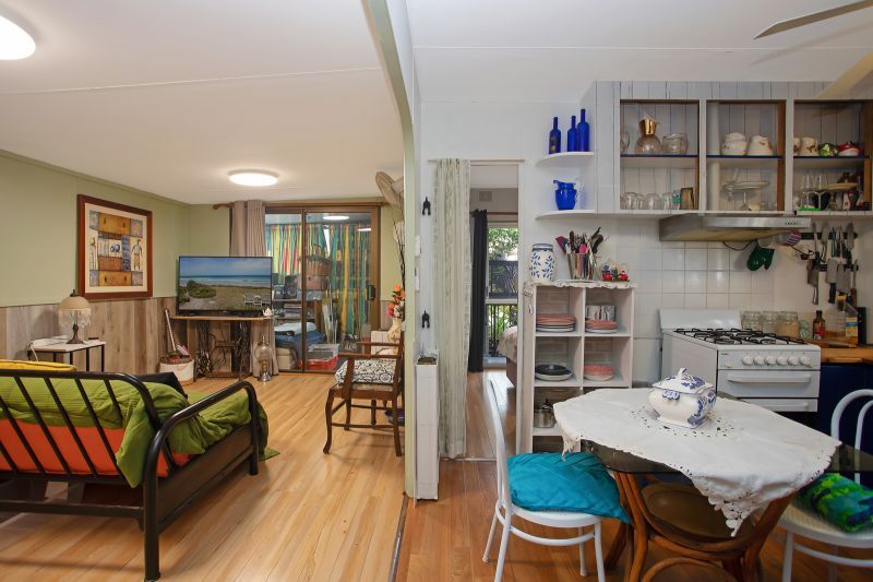 Vibrant Two Bedroom Home with Alfresco