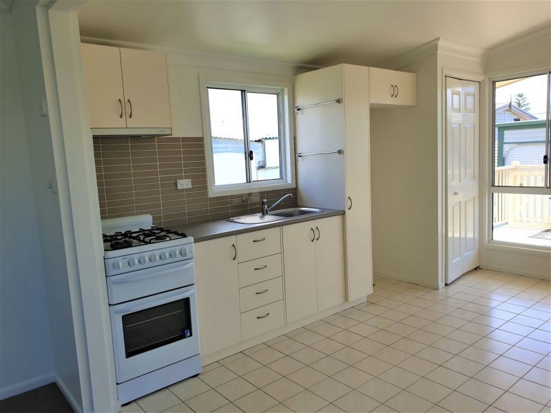 Jettys by the Lake site - 362