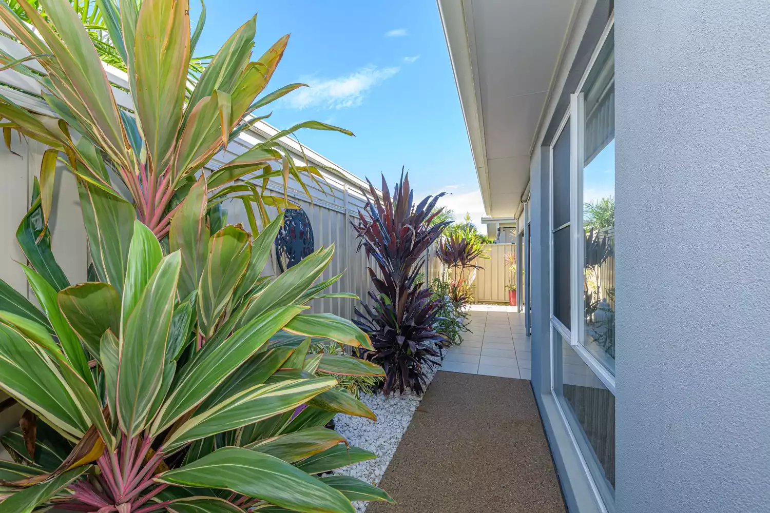 Discover Your Dream Home in a Vibrant Lifestyle Village! 