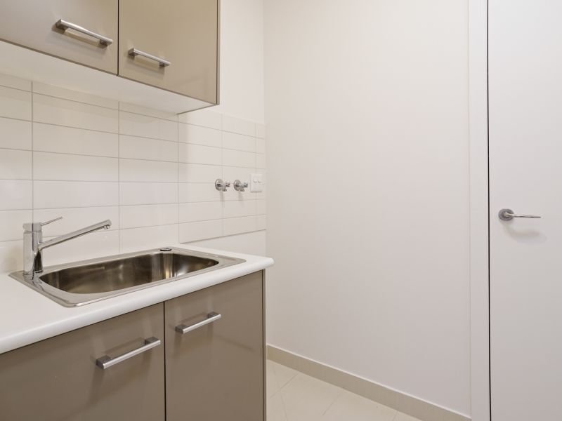 DEPOSIT TAKEN - Light-Filled Coastal Villa at Peninsula Grange 'The Lookout'