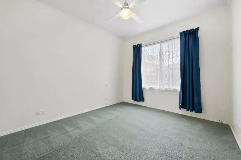 Two Bedroom Home Close To Clubhouse and Pool