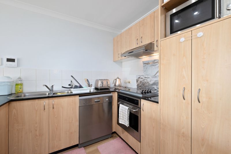 Central Spacious Living, with Resort-Style!