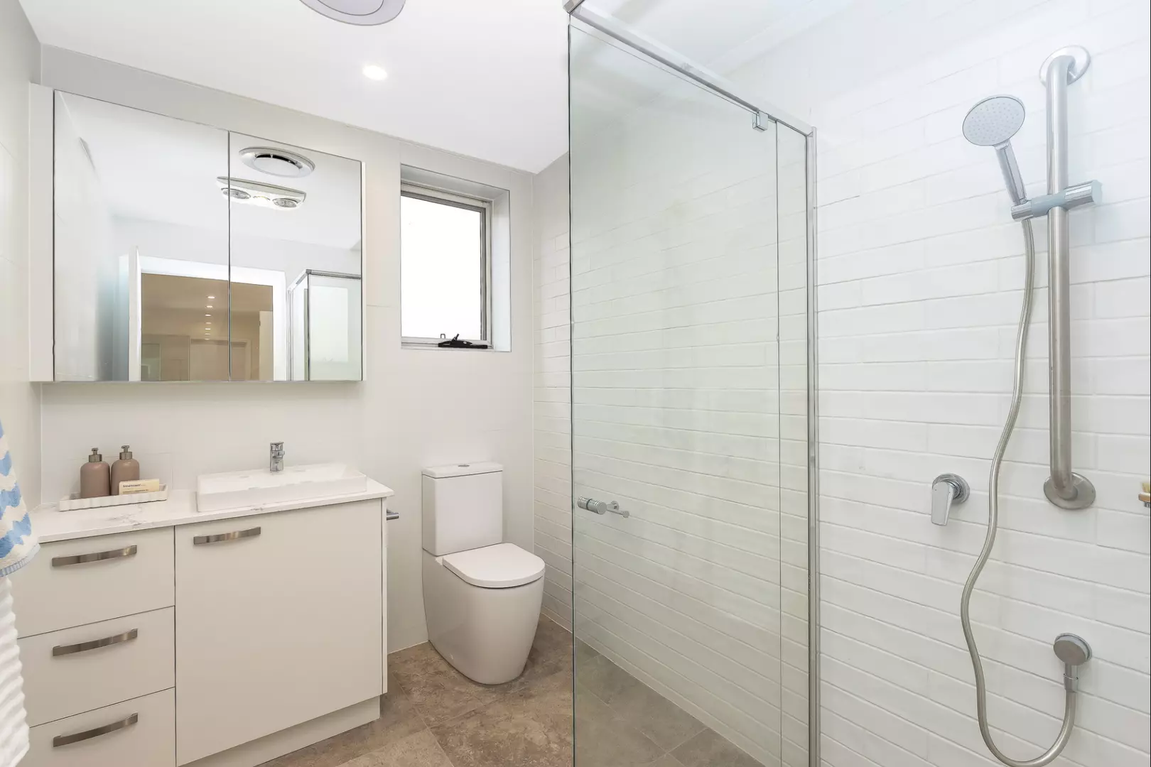 012 Sanderling Place/33 Shearwater Drive, Shortland, NSW 2307