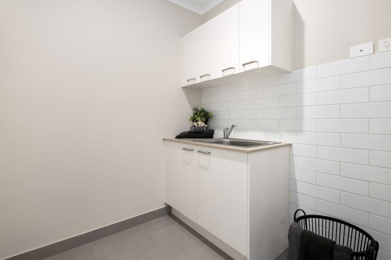 Open plan living to relax and enjoy