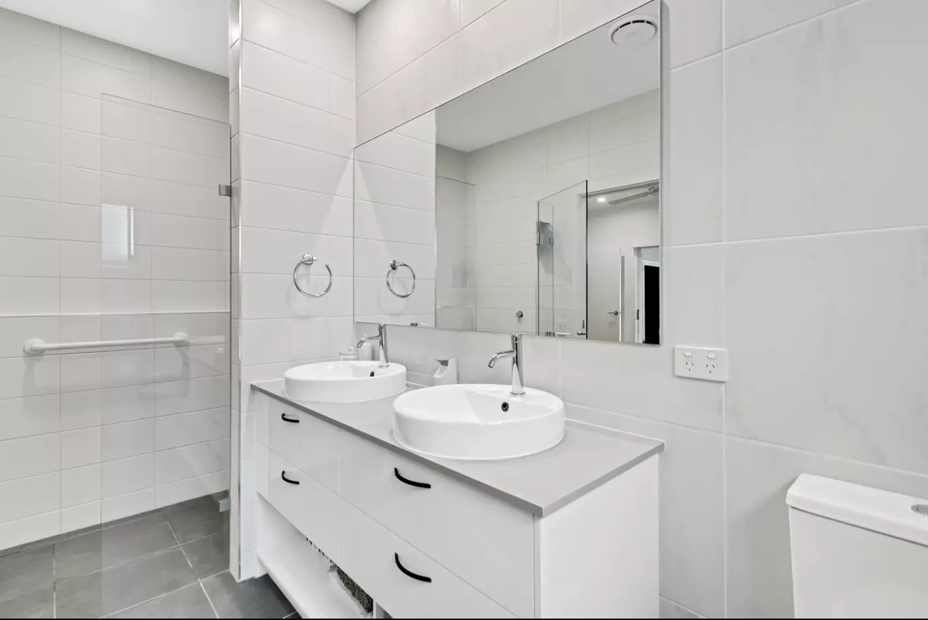 Halcyon Nirimba - Home 208 - Over 50’s Luxury Resort (Avoca design)