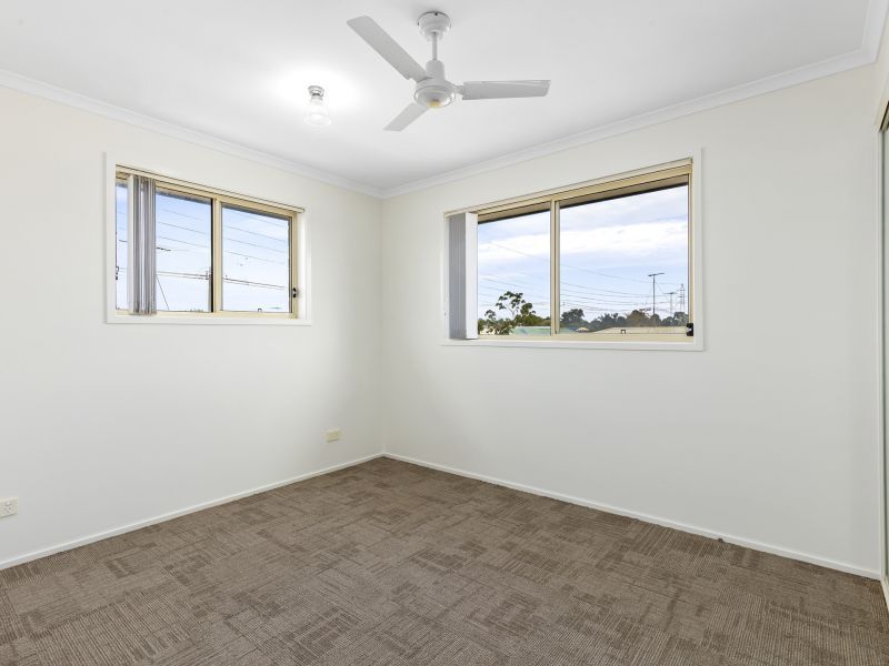 Rent in Seniors Community - 3 bed, 2 bath self-catered unit with kitchen