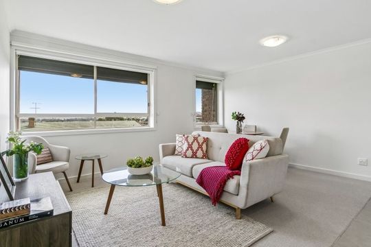 Bright, Spacious and Ready to Move In