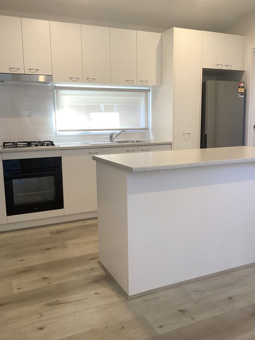 Paynesville Holiday Park - Near New Two-Bedroom Home