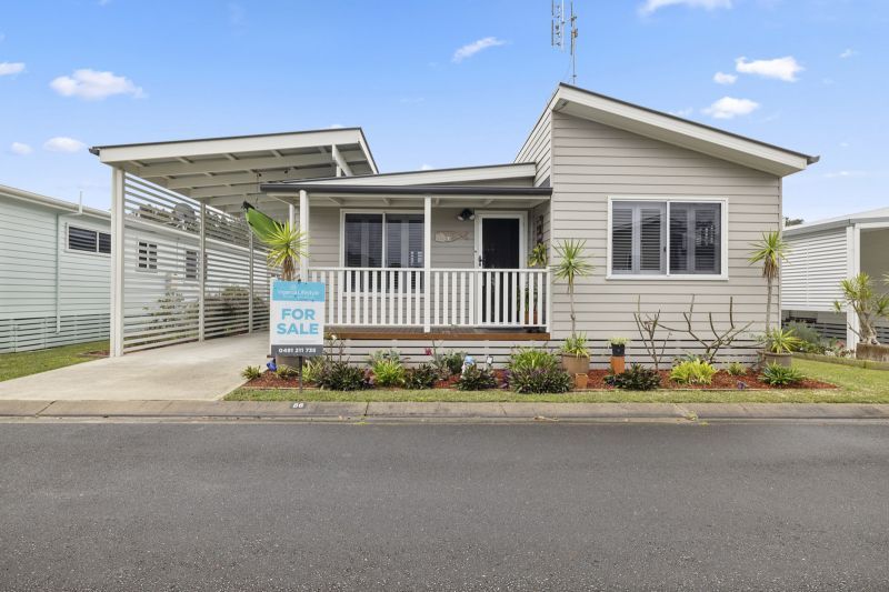 Discover your dream home with this stunning property!