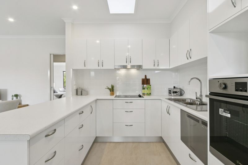 Newly refurbished villa located in private court