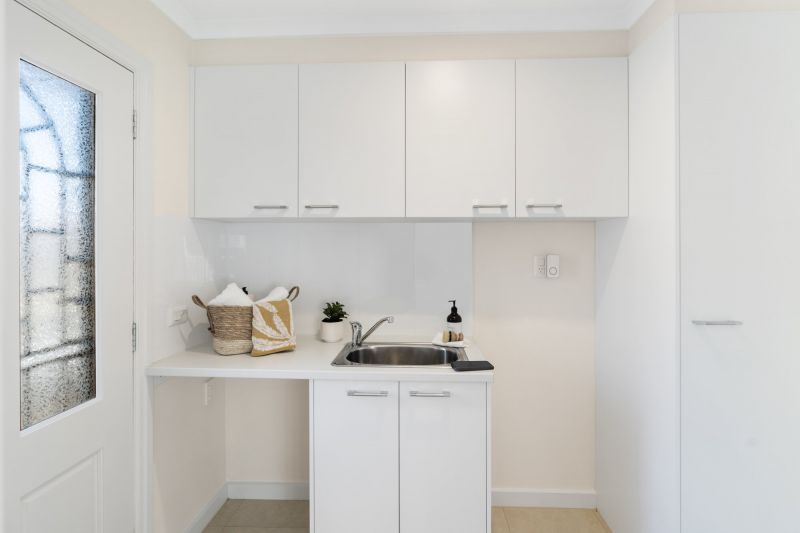 UNDER OFFER - Your private oasis awaits! Creek views and the sounds of birdlife..