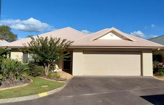 Spacious and Modern Home -  Home Sovereign 51