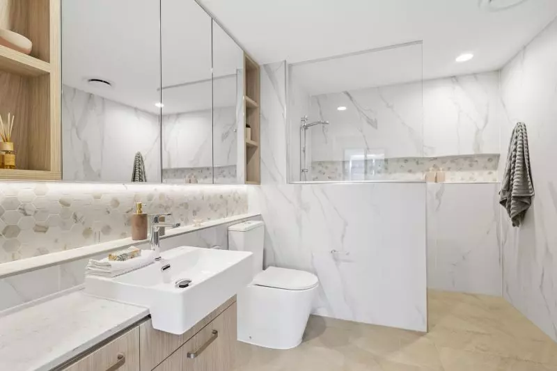 Elegant apartment with views to the tree tops