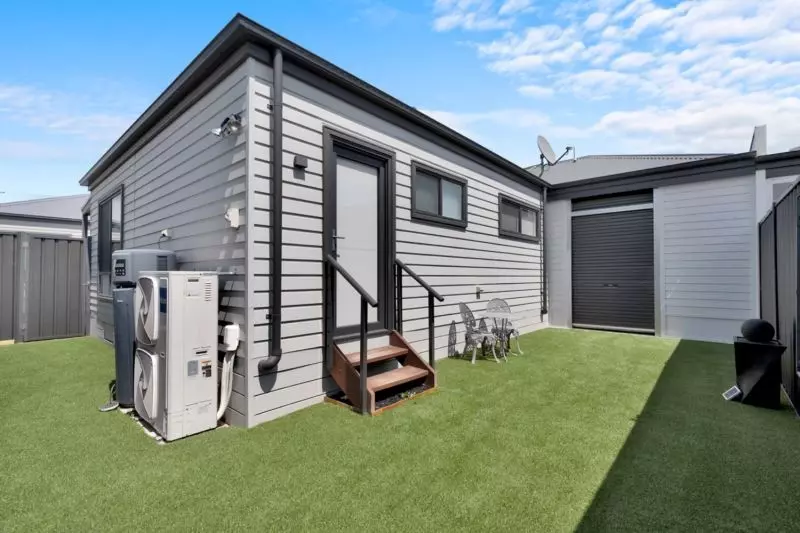 Lifestyle Communities Wollert - Charming 2-bedroom home with modern updates