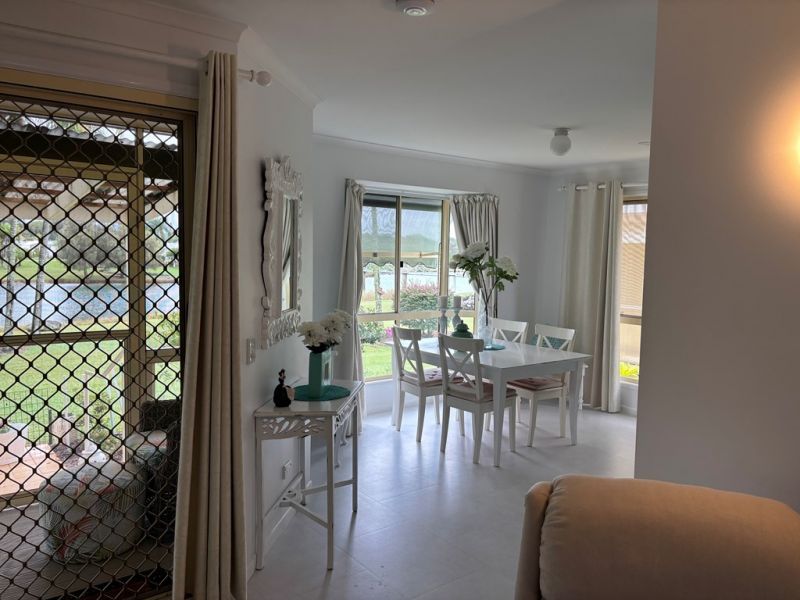 Panoramic Lake Views