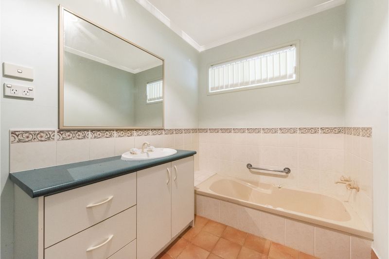 Riverside Gardens Estate - Site 12