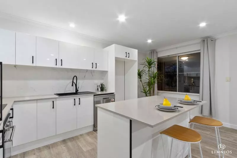 Simply Stunning and Feature Packed!