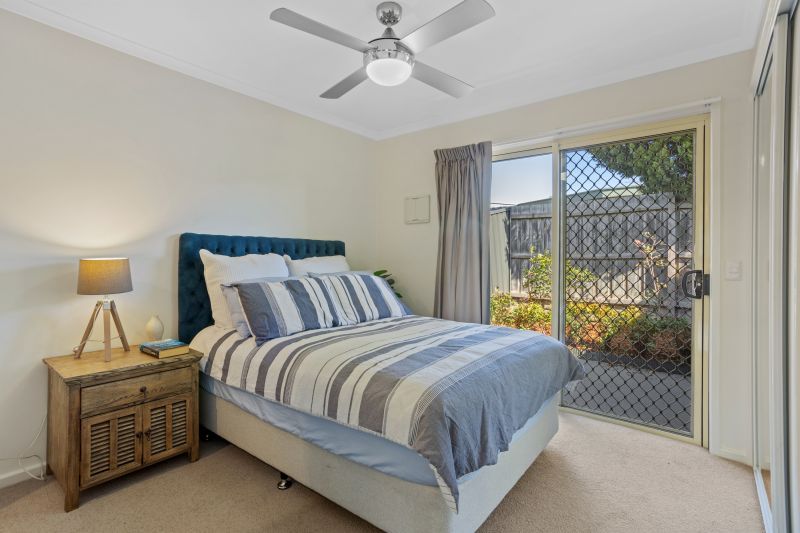 Newly renovated one-bedroom villa with garden outlook