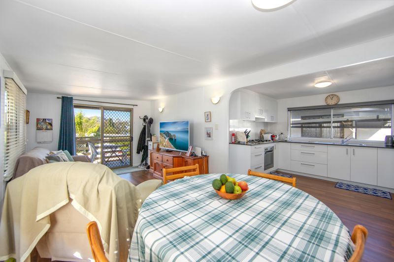 Inviting Two Bedroom Home