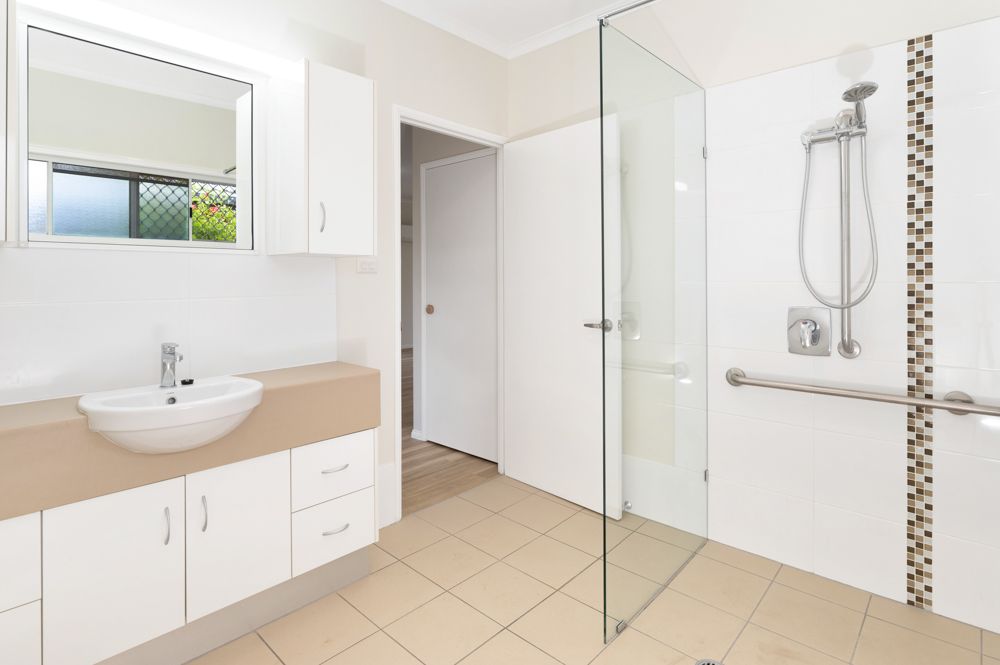 Easy-care living, perfect location