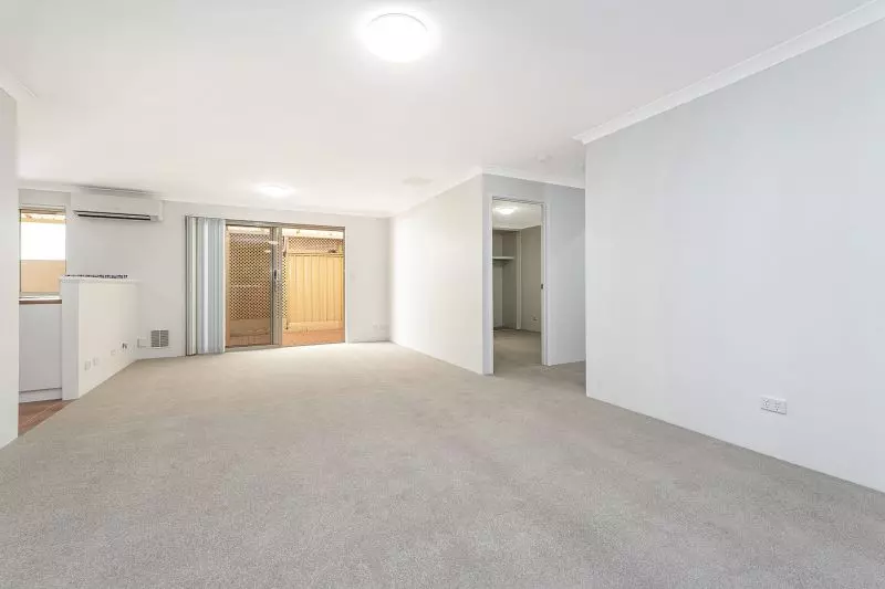 Exciting Opportunity in Great Location for your Relaxed Retirement....