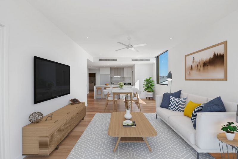 A top floor 3 bedroom apartment with amazing 180 degree views.