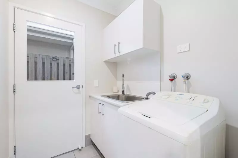 Fresh, Modern Haven with Private Entertaining