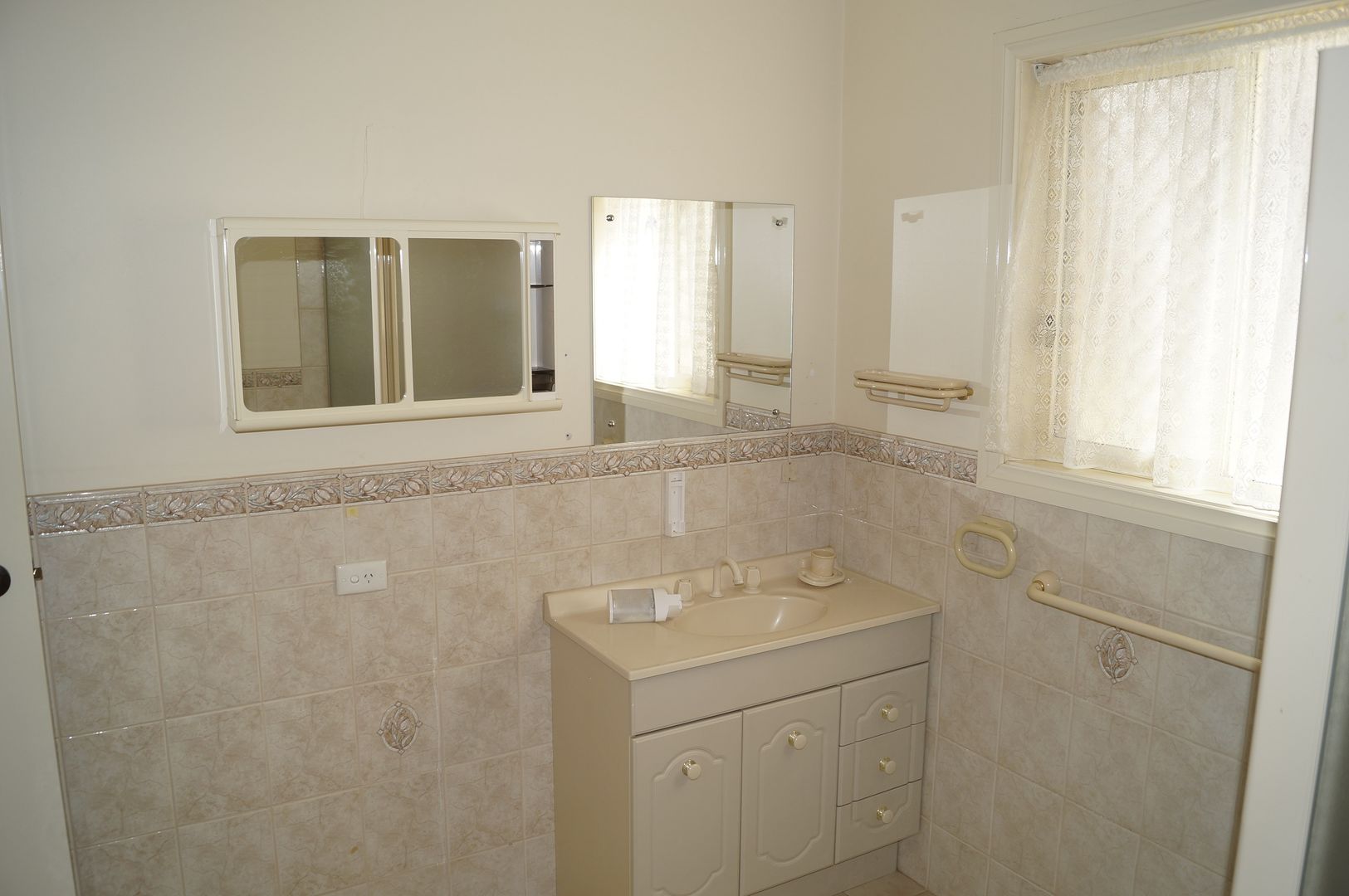 Two Bedroom - Country Feel