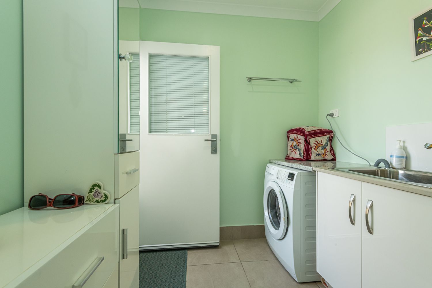 A Beautifully Designed Home for Relaxed Resort-Style Living 