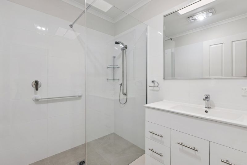 Quiet, Spacious, Exceptionally Positioned