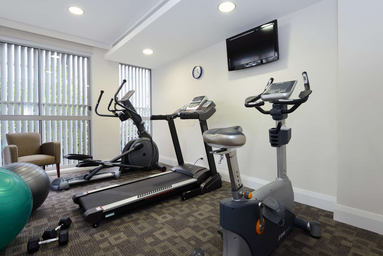 Whisper Quiet 3 Bedroom Apartment